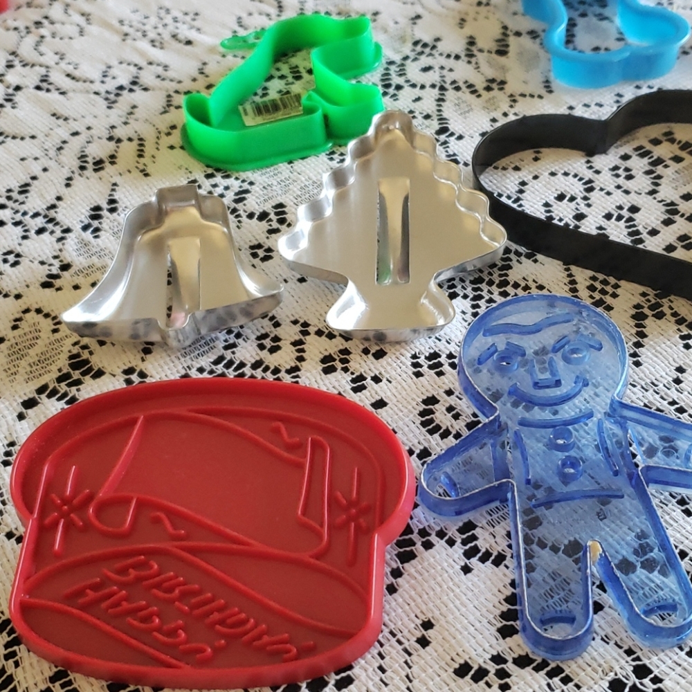 Various Shapes Cookie Cutters. - Picture 4 of 9